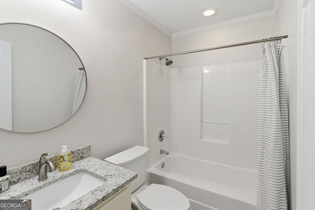 3825 Winchester Place, Valdosta, GA 31602