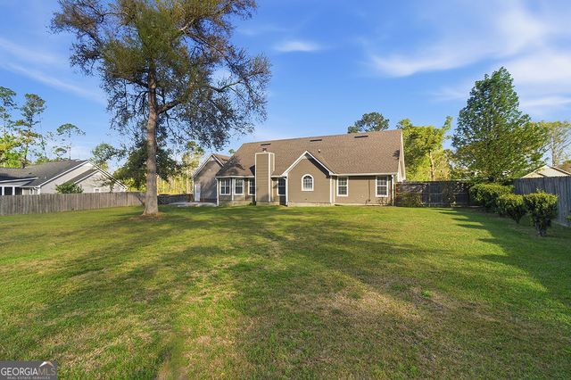 3825 Winchester Place, Valdosta, GA 31602