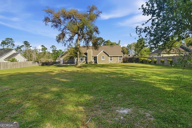 3825 Winchester Place, Valdosta, GA 31602