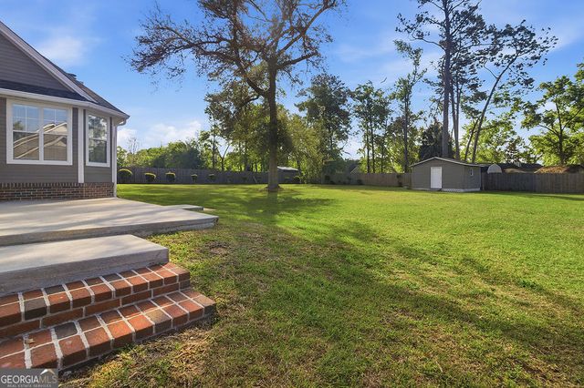 3825 Winchester Place, Valdosta, GA 31602