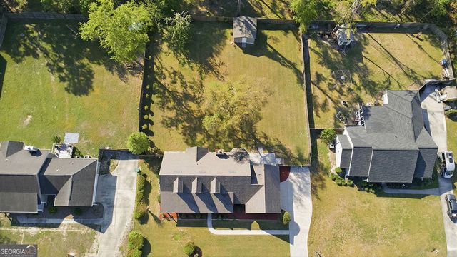 3825 Winchester Place, Valdosta, GA 31602