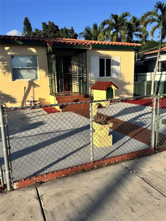 3445 NW 2nd Street, Miami, FL 33125