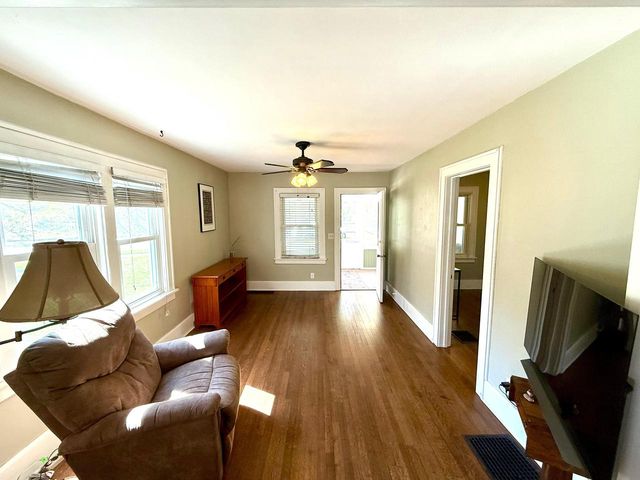 2942 Bluff Street, Madison, WI 53705