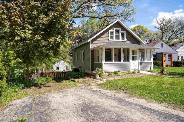 2942 Bluff Street, Madison, WI 53705