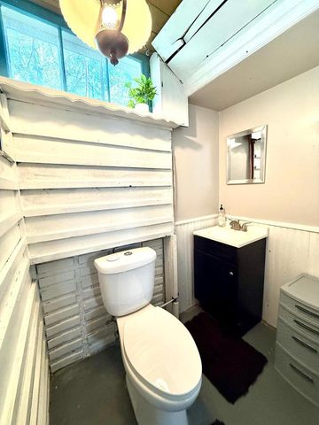 2942 Bluff Street, Madison, WI 53705