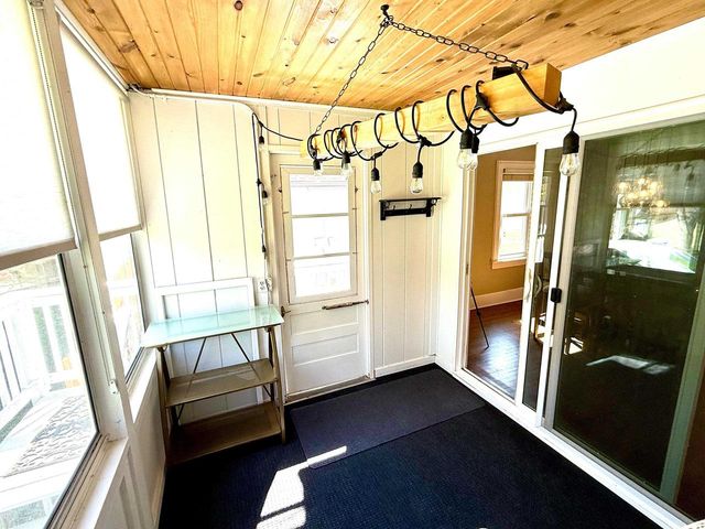 2942 Bluff Street, Madison, WI 53705