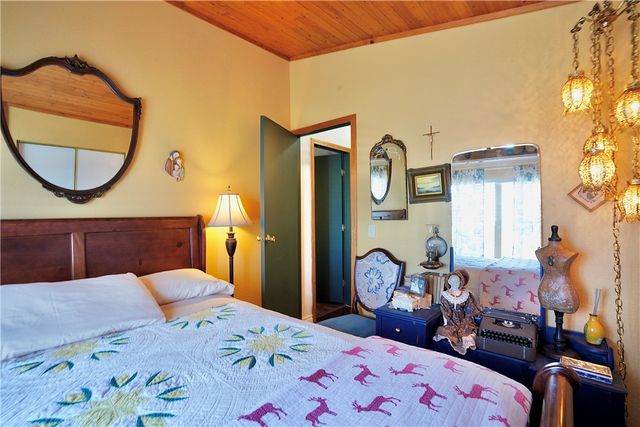 18597 N Quaint Drive, Dolan Springs, AZ 86441