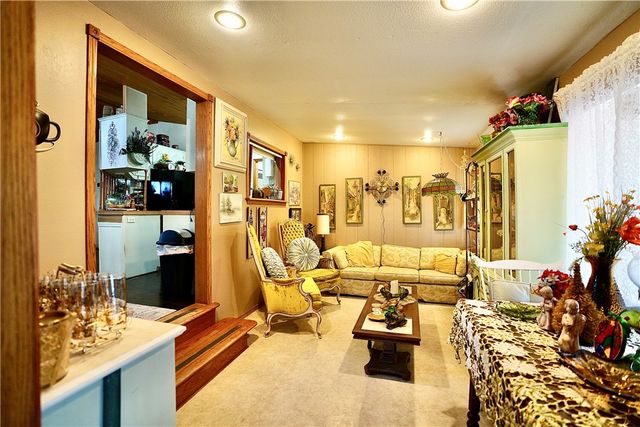 18597 N Quaint Drive, Dolan Springs, AZ 86441