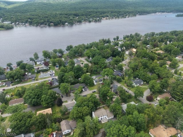 10 Tice Rd, West Milford Twp., NJ 07421