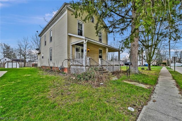 112 Adams Street, Wellington, OH 44090