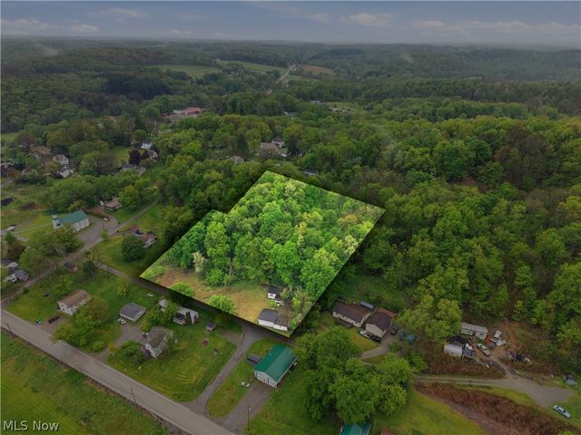 46149 Walnut Street, Rogers, OH 44455