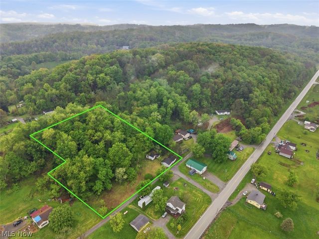 46149 Walnut Street, Rogers, OH 44455