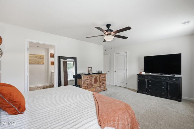 229 Crockett Drive, Church Hill, TN 37642