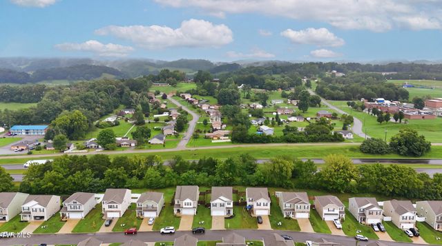 229 Crockett Drive, Church Hill, TN 37642
