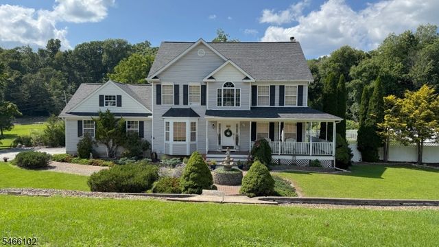 10 Macintosh Dr, Andover Twp., NJ 07848