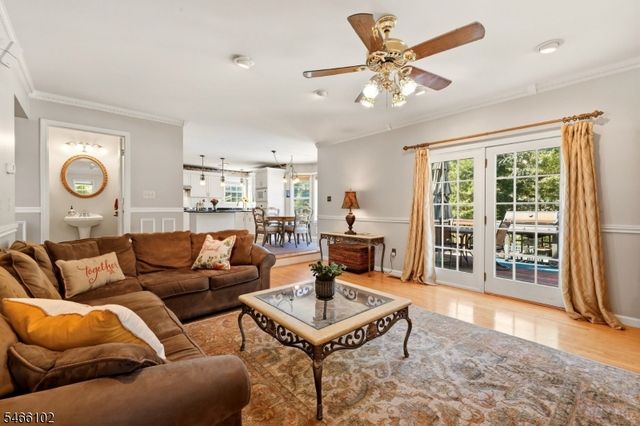 10 Macintosh Dr, Andover Twp., NJ 07848