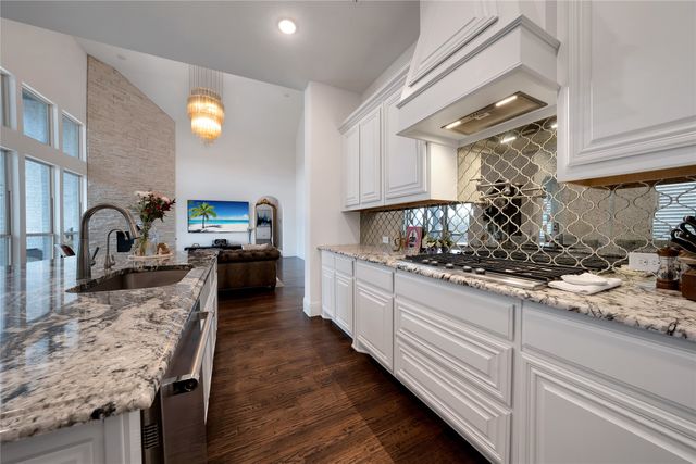 11251 Tanager Lane, Cross Roads, TX 76227