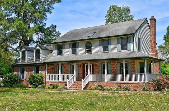 617 Saint Brides RD W, Chesapeake, VA 23322