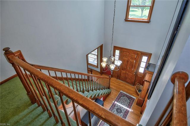 617 Saint Brides RD W, Chesapeake, VA 23322