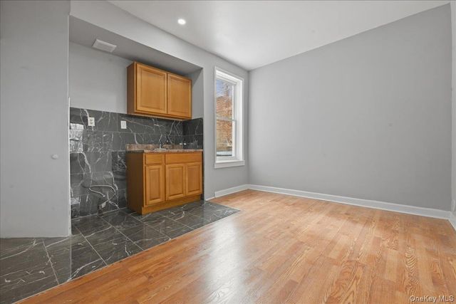 12610 Jamaica Avenue, Jamaica, NY 11418