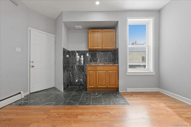 12610 Jamaica Avenue, Jamaica, NY 11418