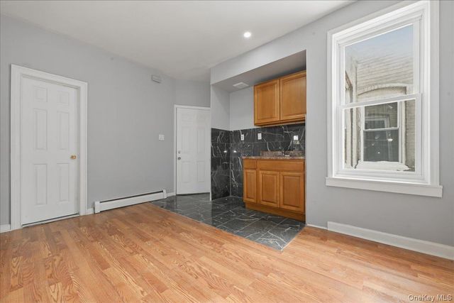 12610 Jamaica Avenue, Jamaica, NY 11418