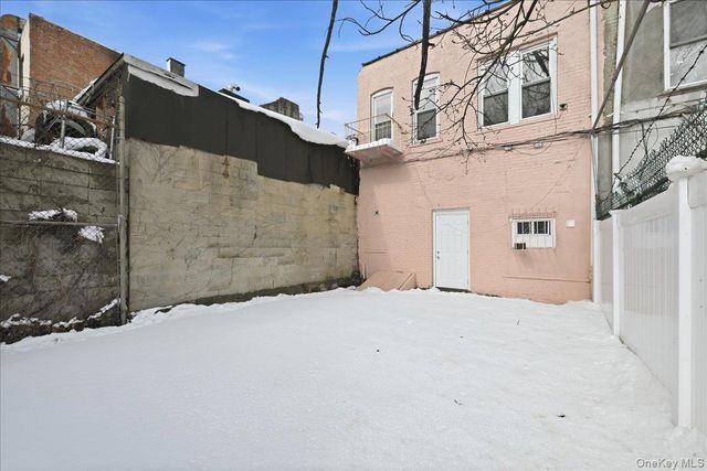 12610 Jamaica Avenue, Jamaica, NY 11418