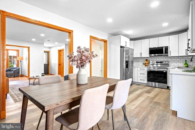 407 MARKET ST, Lykens, PA 17048