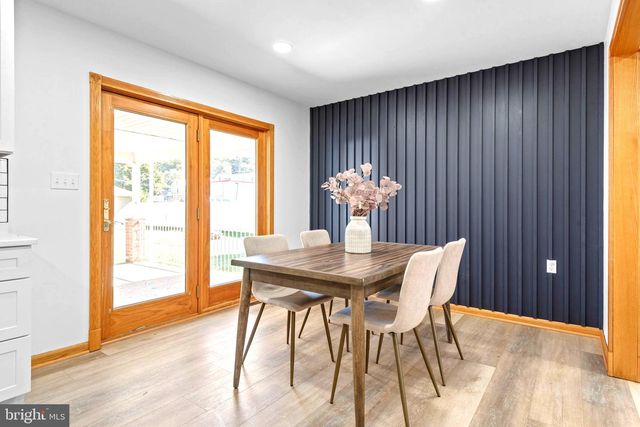 407 MARKET ST, Lykens, PA 17048