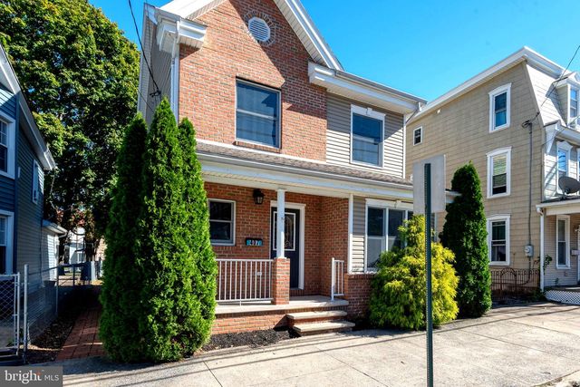 407 MARKET ST, Lykens, PA 17048