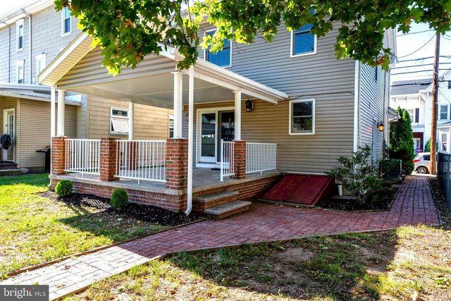 407 MARKET ST, Lykens, PA 17048