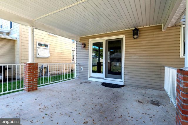 407 MARKET ST, Lykens, PA 17048