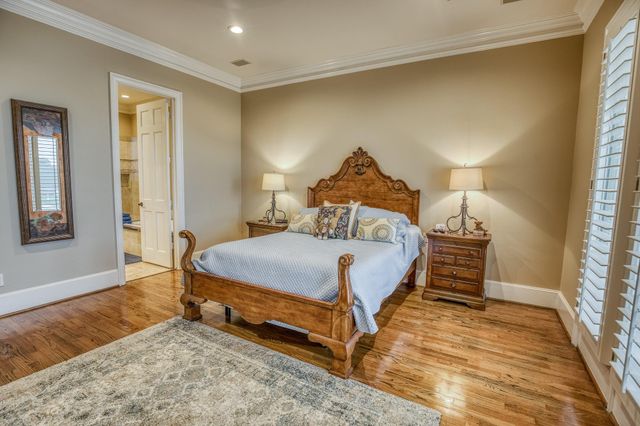 2204 Carter Rd, Bellville, TX 77418