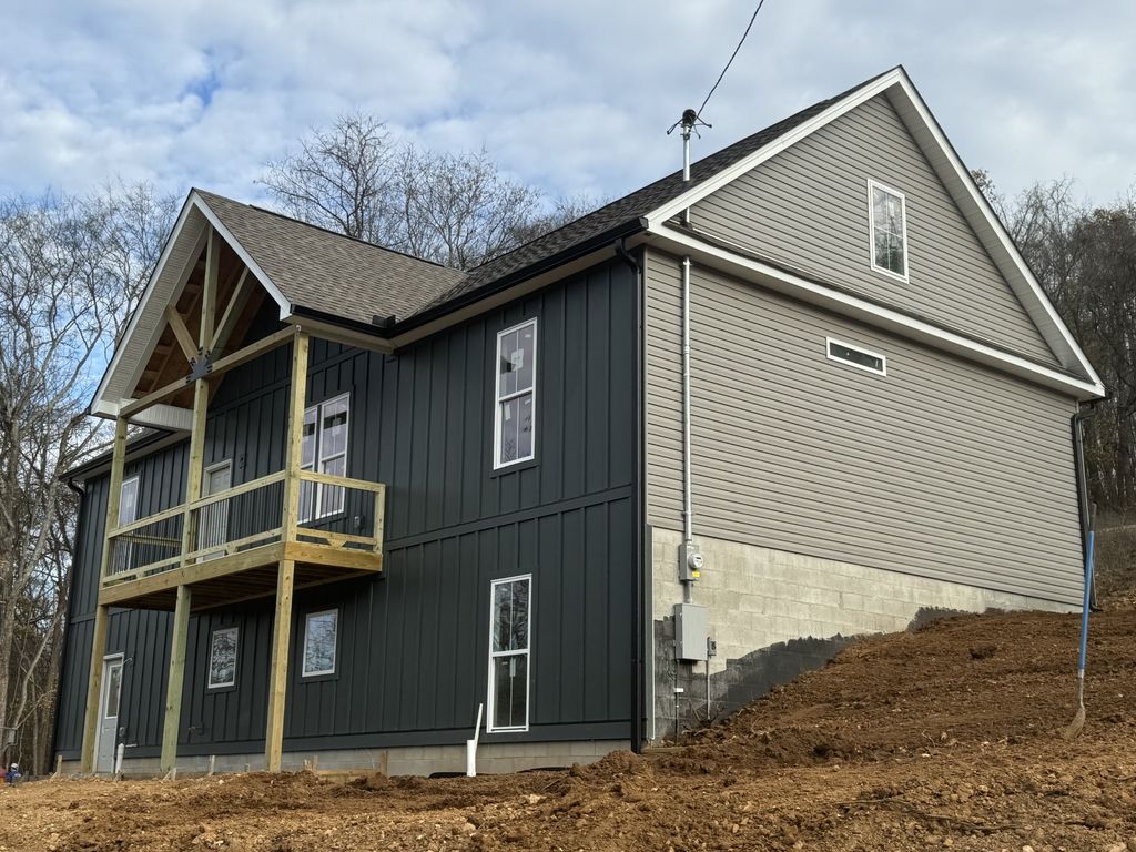 2055 Collier rd, Lewisburg, TN 37091