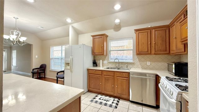 1713 Annmarie Court, Garland, TX 75040