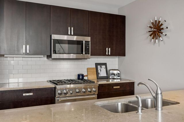 901 S 2nd Street 604, Minneapolis, MN 55415