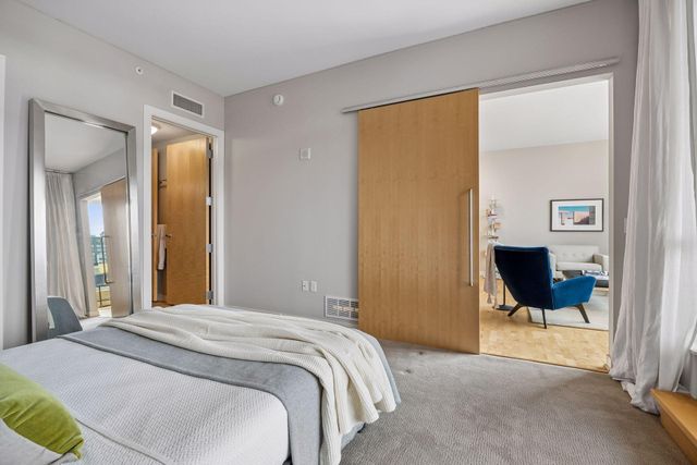 901 S 2nd Street 604, Minneapolis, MN 55415