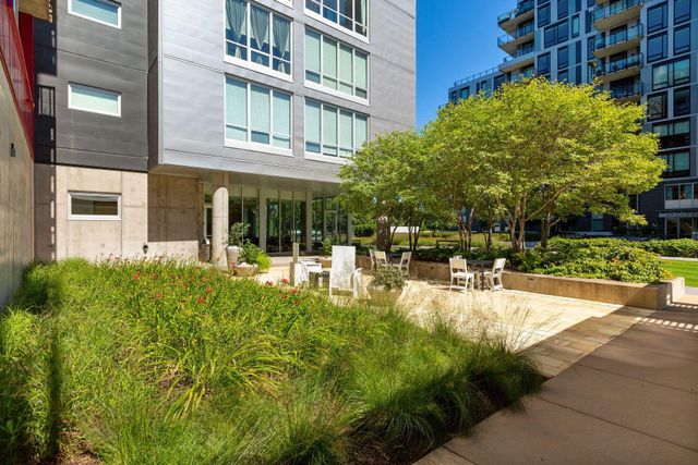 901 S 2nd Street 604, Minneapolis, MN 55415