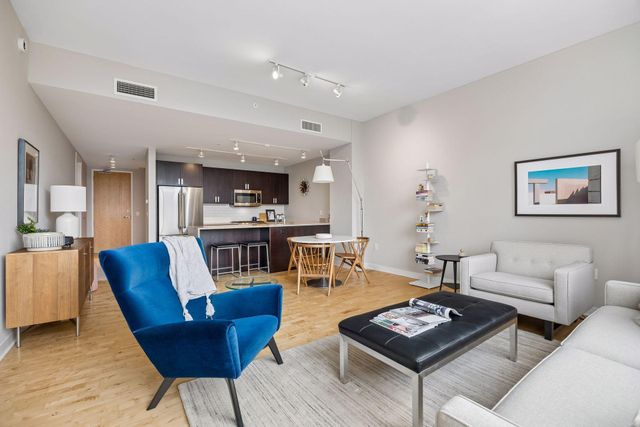 901 S 2nd Street 604, Minneapolis, MN 55415