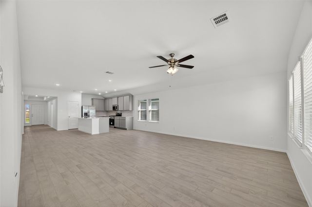 2111 Spring Hollow Drive, Baytown, TX 77521