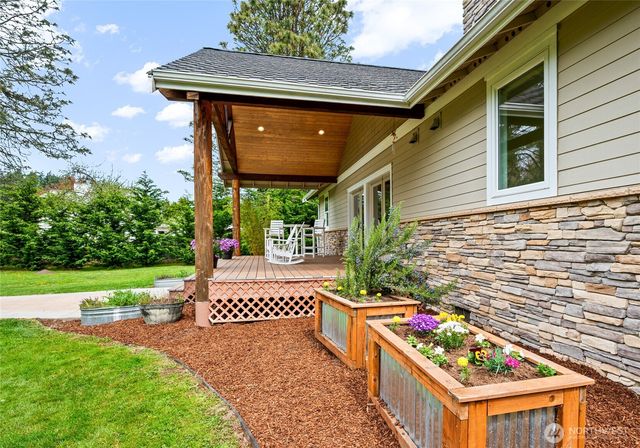 11179 Happy Valley Road, Anacortes, WA 98221