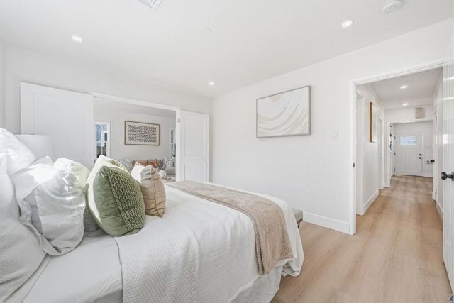 1220 Irwin Street, Belmont, CA 94002