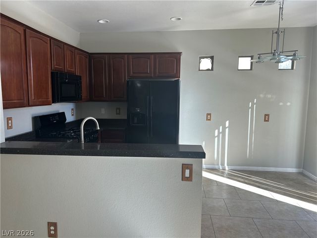 8216 Strawberry Spring Street, Las Vegas, NV 89143