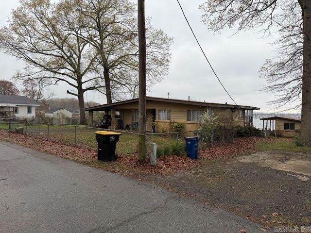 141 Jackson Avenue, Mayflower, AR 72106