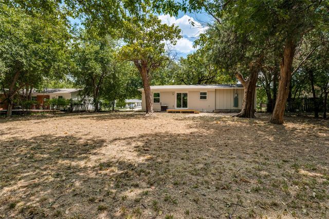 1103 Belvedere Drive, Arlington, TX 76010