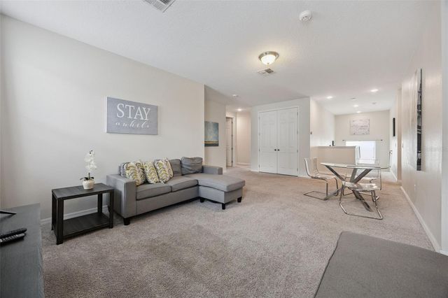 9008 SUNSHINE RIDGE LOOP, Kissimmee, FL 34747