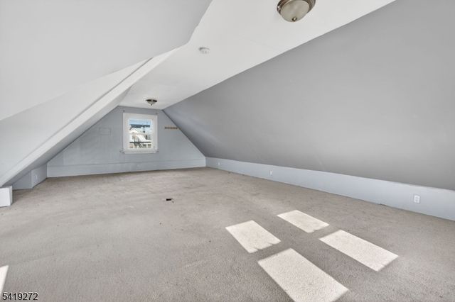 136 Smith St, Elizabeth City, NJ 07201