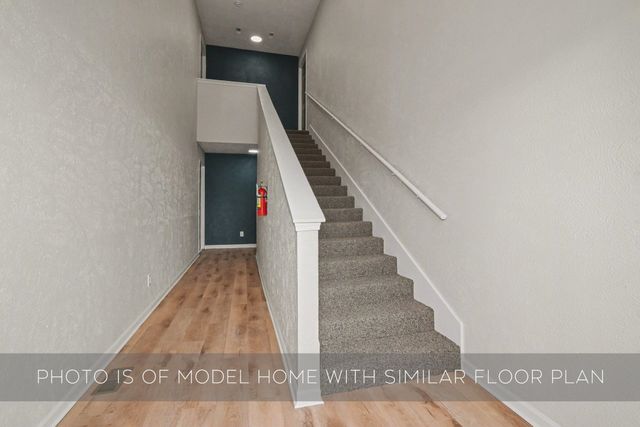 18063 Bulla Road B, South Bend, IN 46635