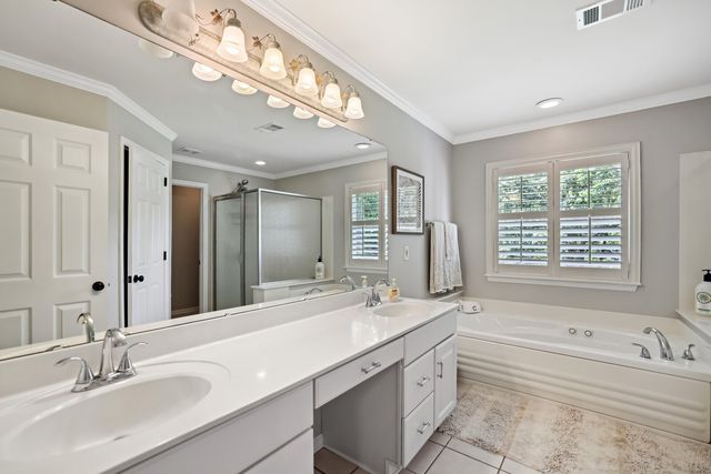 1013 Cherry Springs Dr, Cottontown, TN 37048
