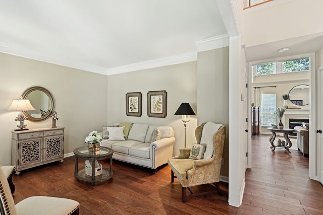 1013 Cherry Springs Dr, Cottontown, TN 37048